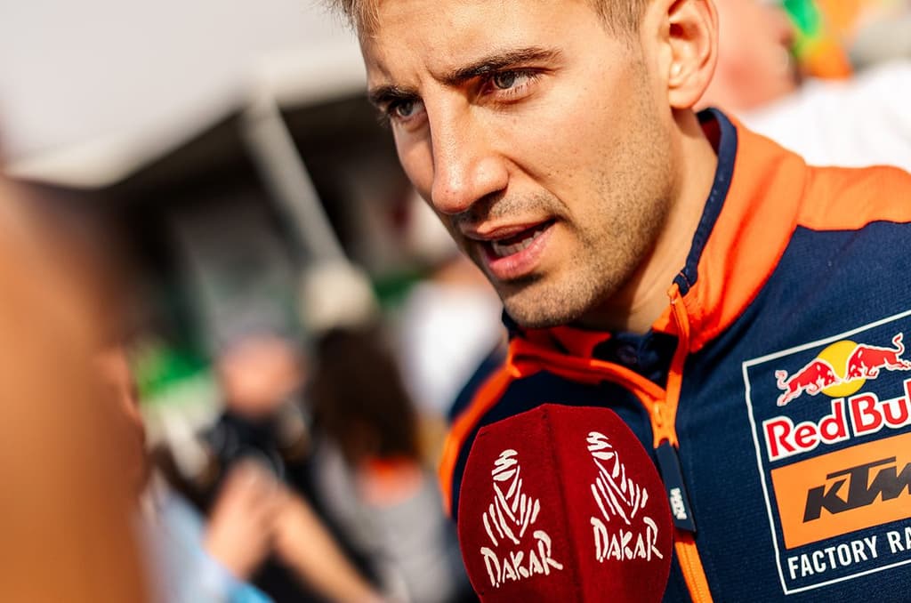 Benavides in Control - Dakar image