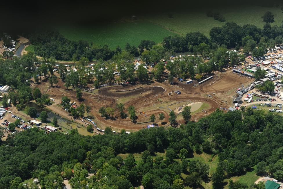 Loretta Lynn's Day 2 - Review