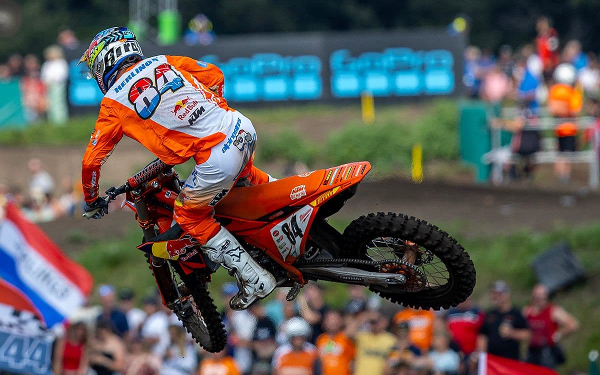 Jeffrey Herlings interview - Chasing