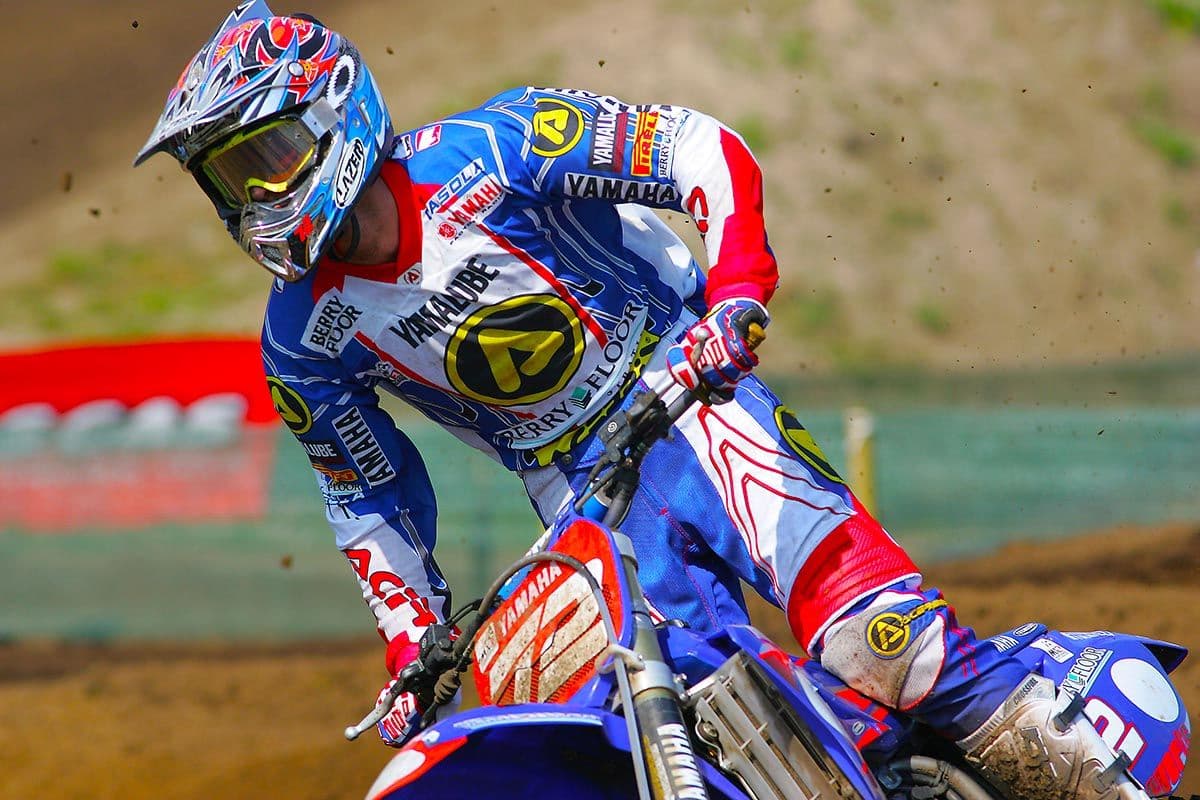 Belgian Motocross - Ten Men