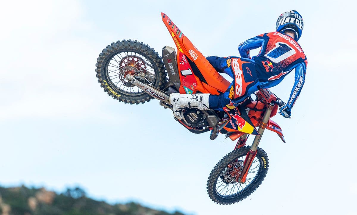 Langenfelder Wins Opener