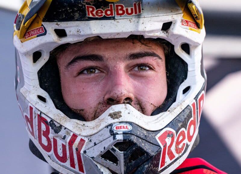 Coenen On Pole - MX2