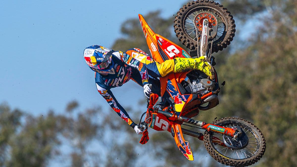 Coenen Too Strong - Moto One