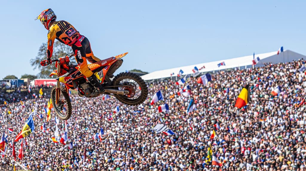 MXoN - What a View image