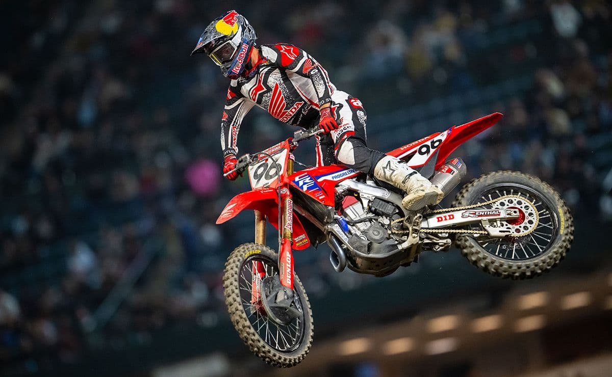 Hunter Lawrence and A2