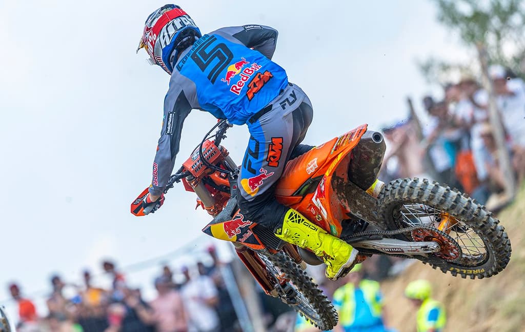 Coenen on Pole - Portugal image