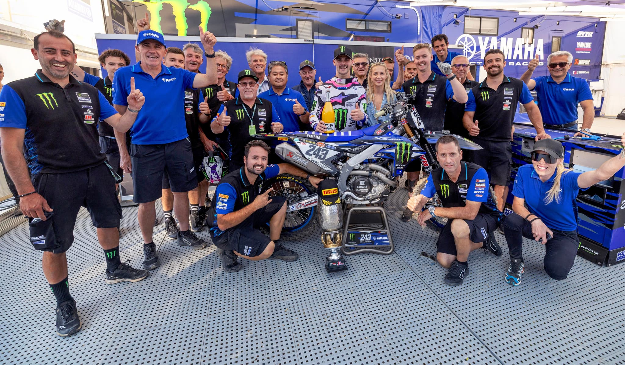 Yamaha Rock Foxhills - Video