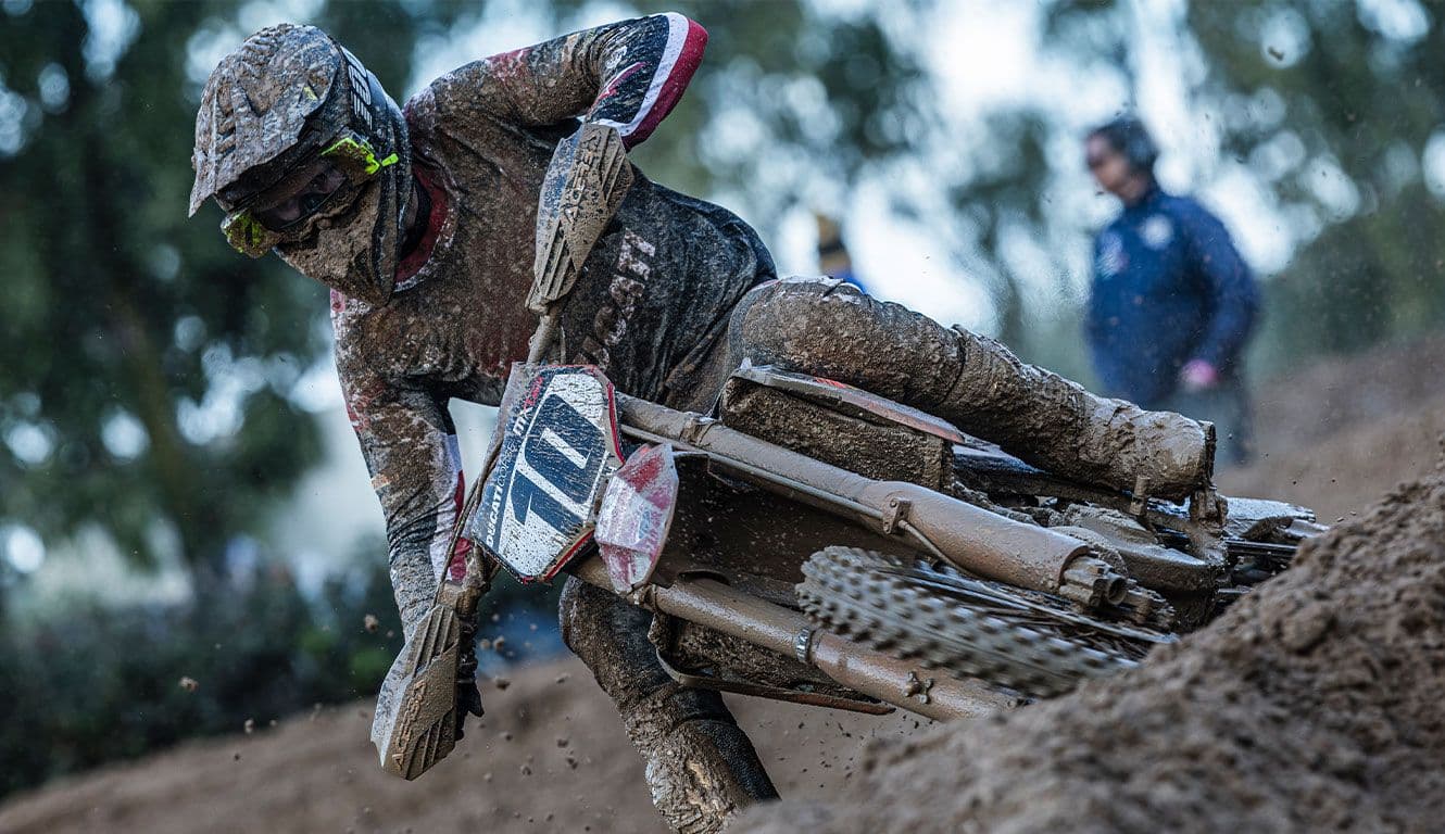 Ducati - Italian Struggle