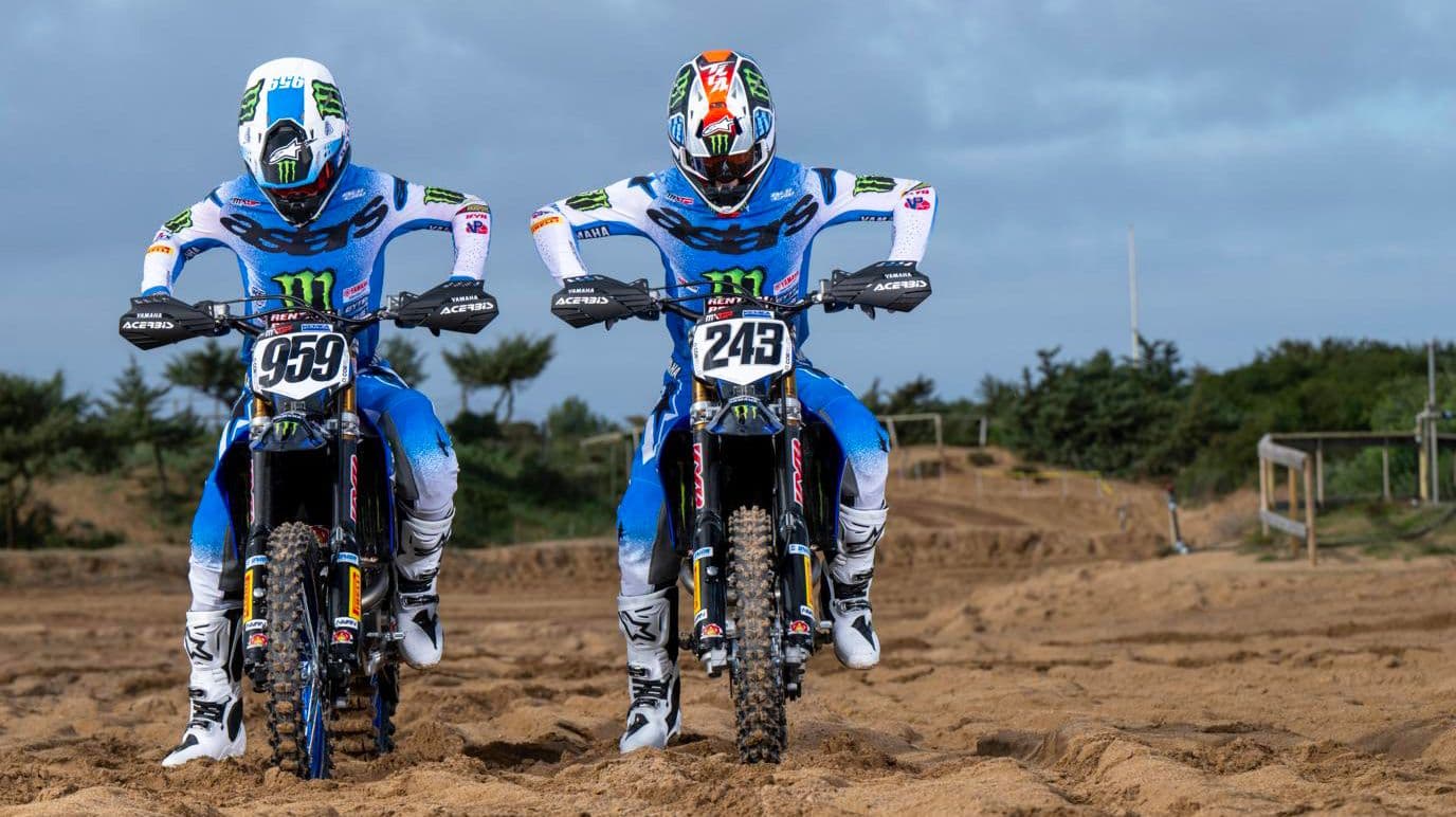 Gajser & Renaux - Raw