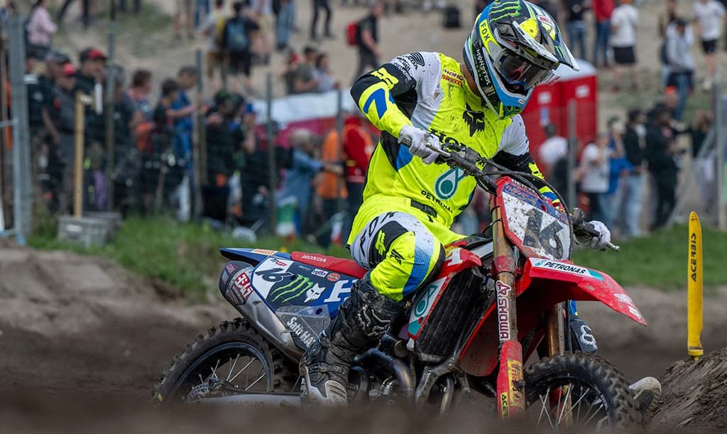 Tom Vialle - Podium Man image