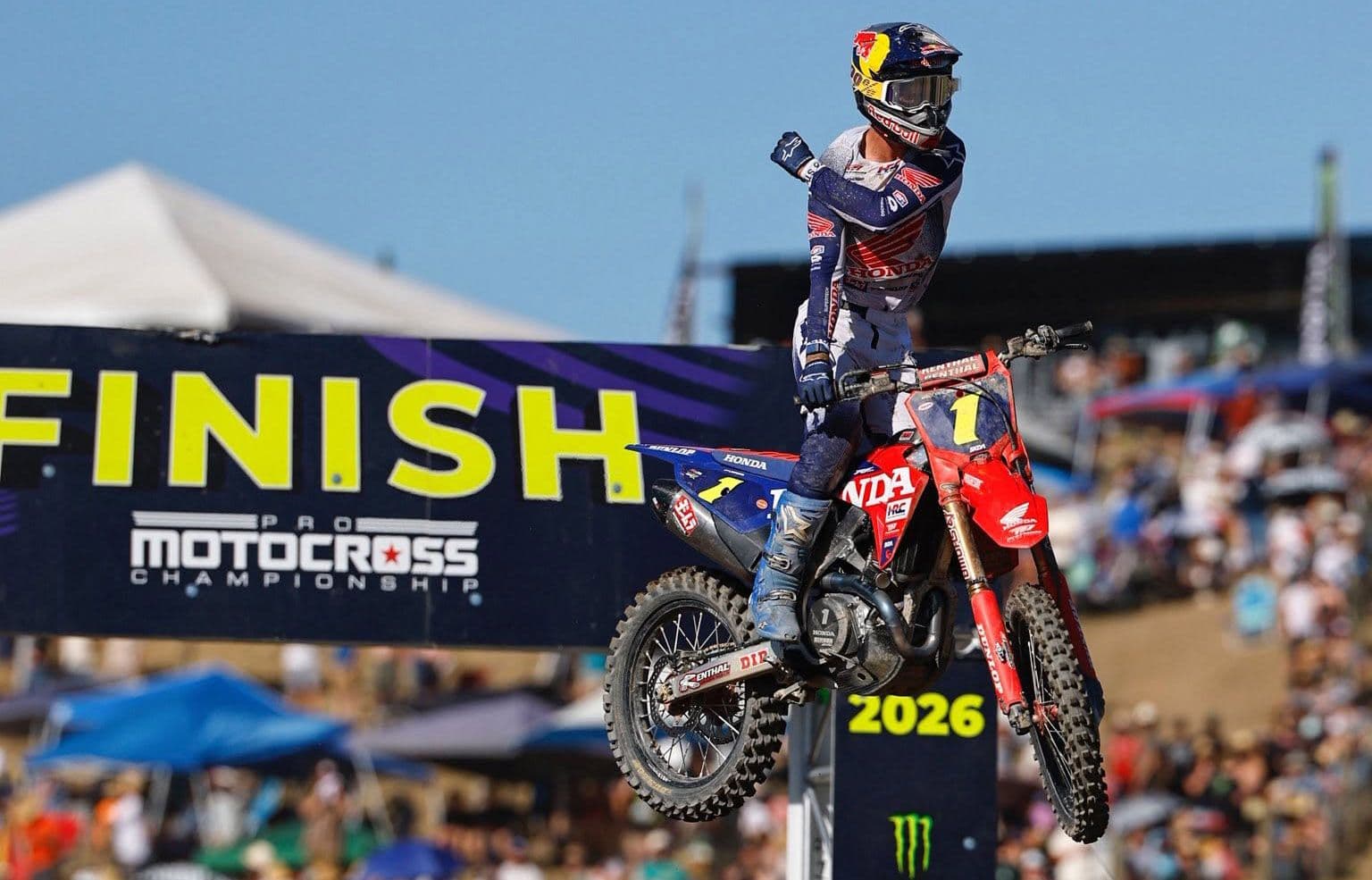 Jett Goes 1-1 at Hangtown
