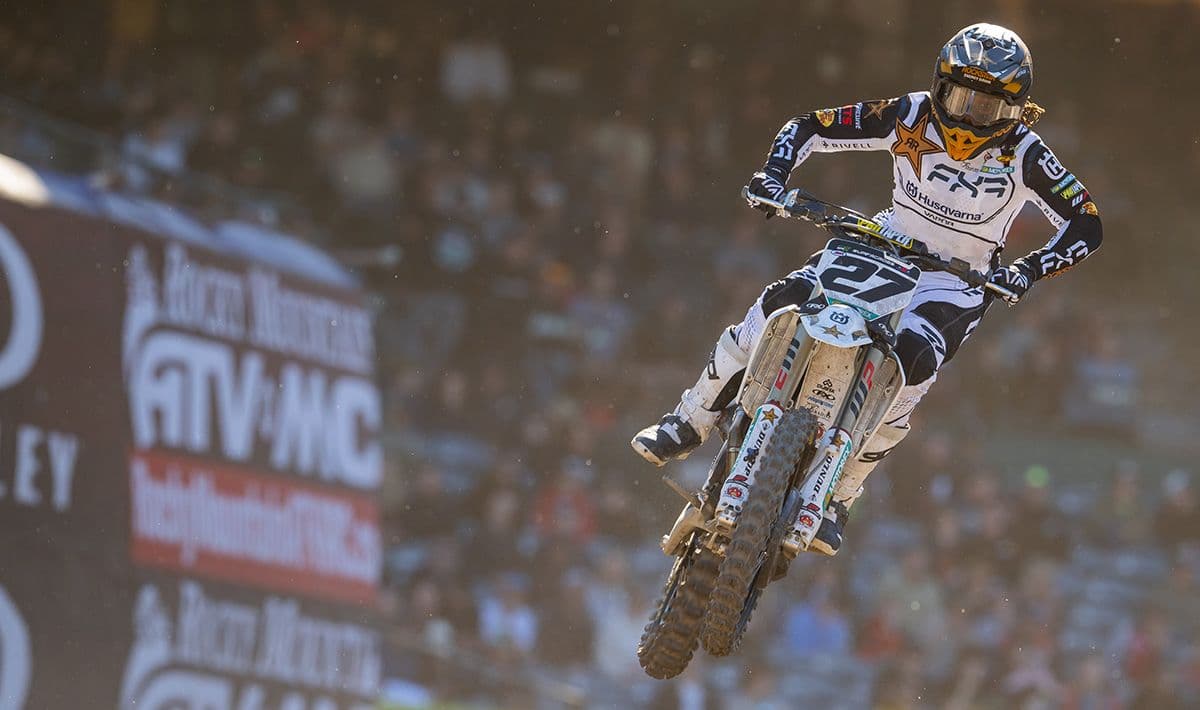 Stewart In For San Diego