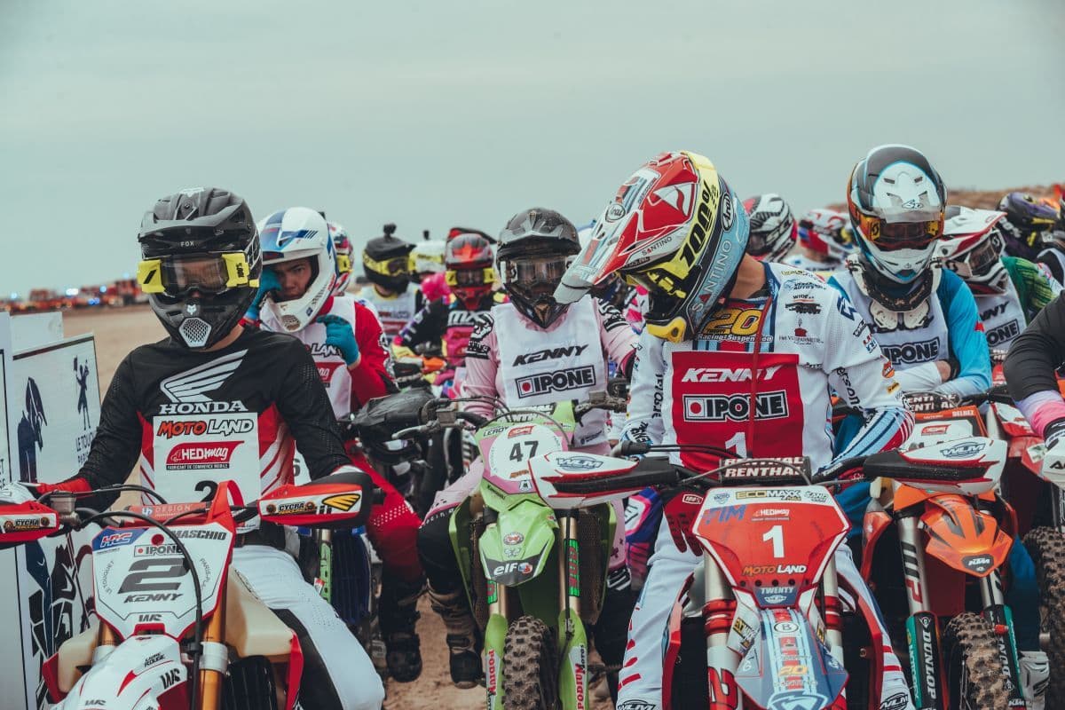 Beach Racing Heads to France