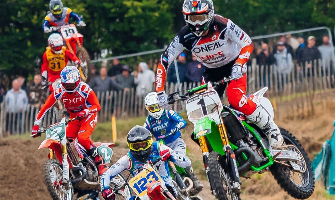 VMXdN - Live Steaming