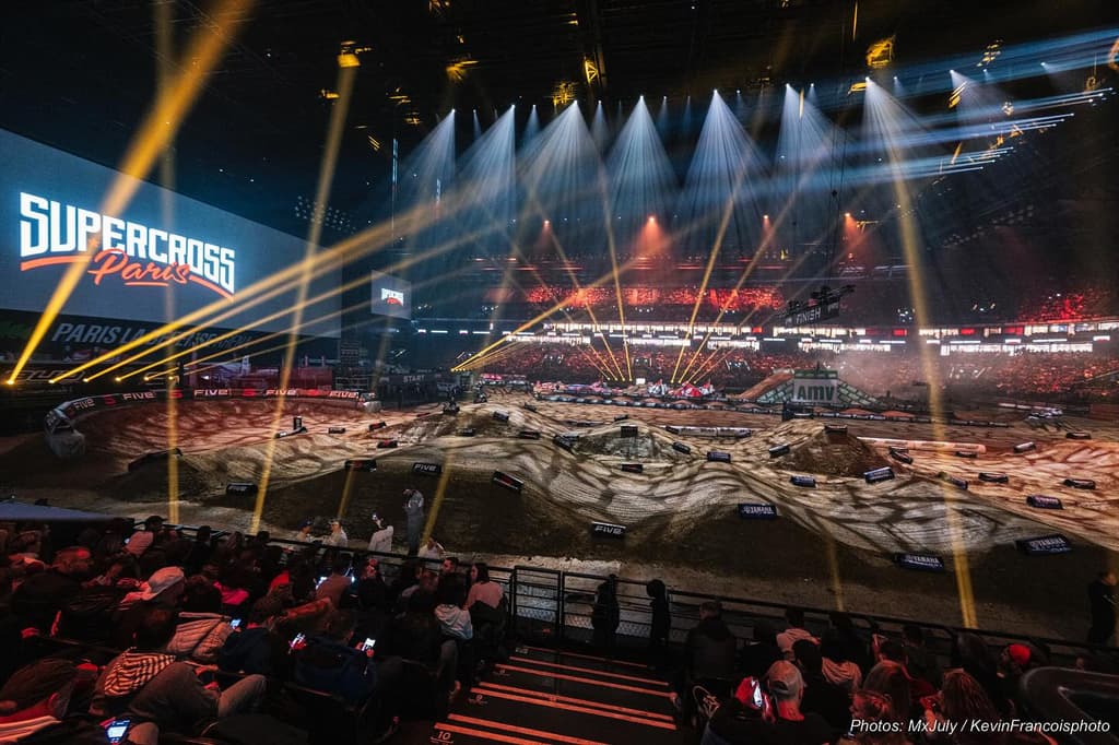 Paris SX - Live  image