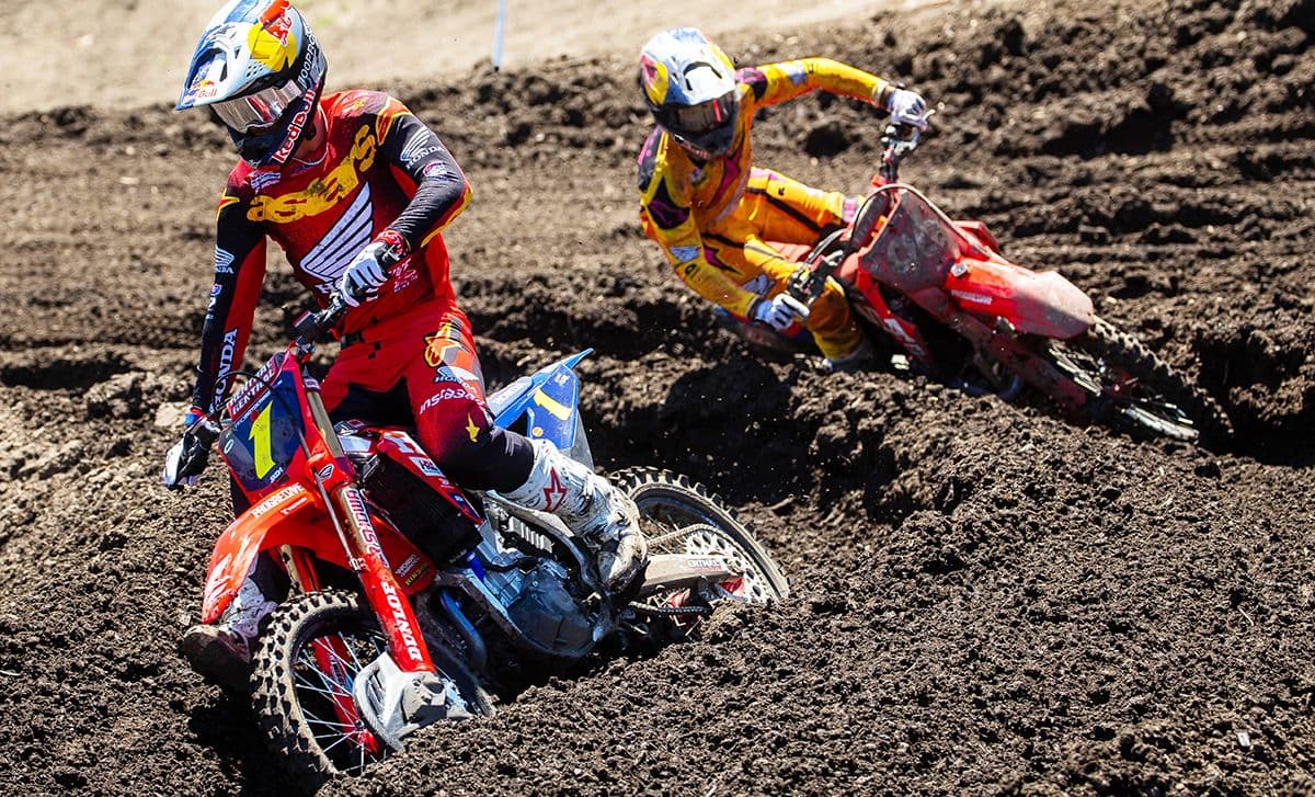 Bubba on Jett and Haiden