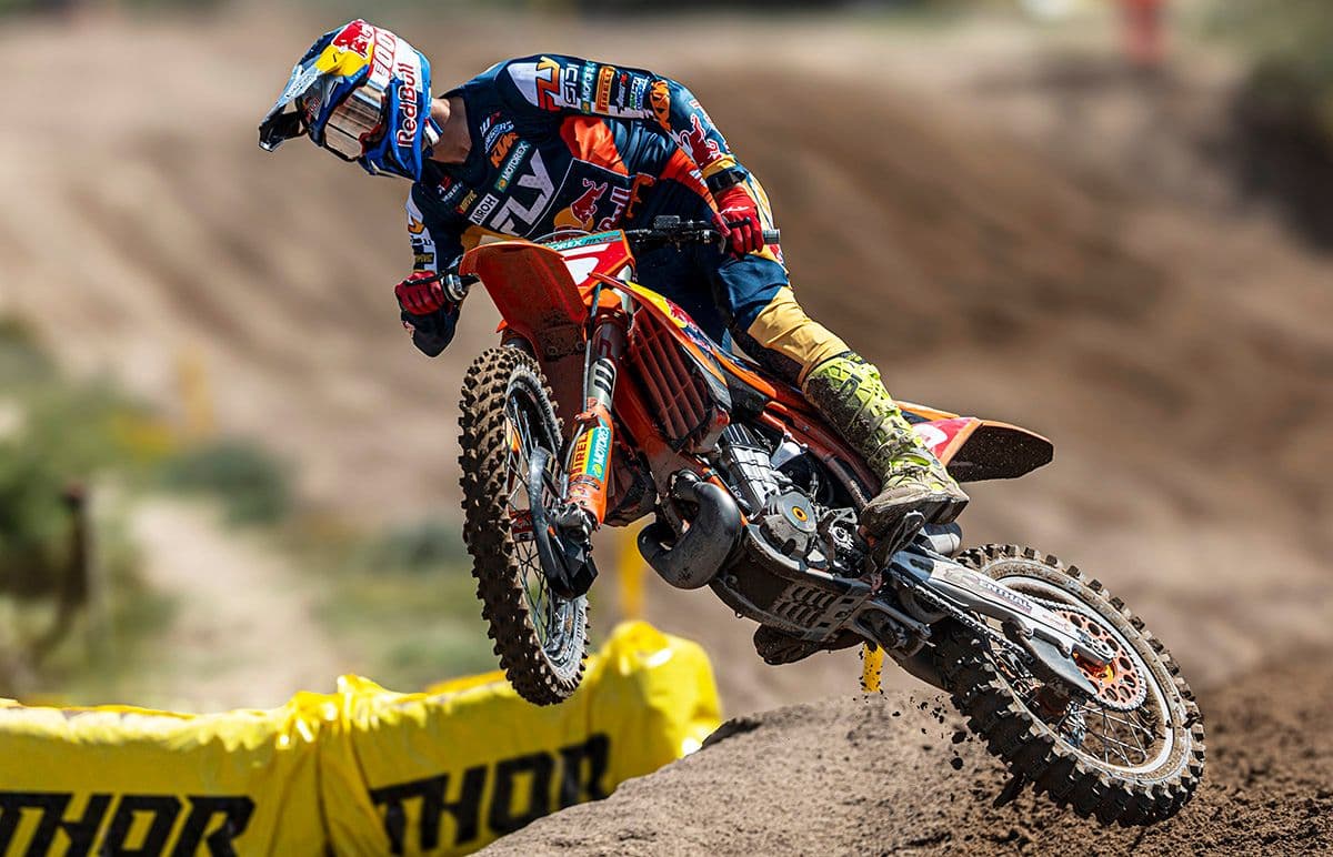 Coenen Wins MXGP Moto