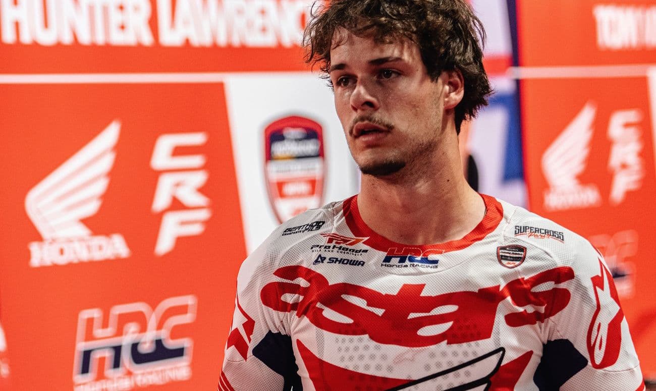 Lawrence Quickest in Paris