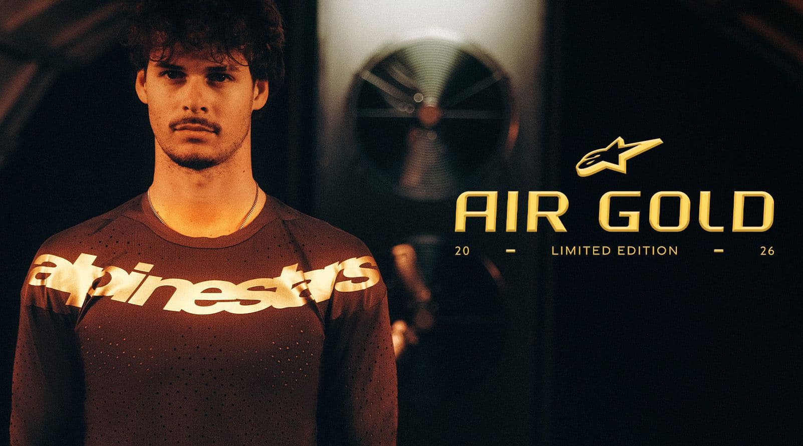 Jett and Alpinestars - Pala