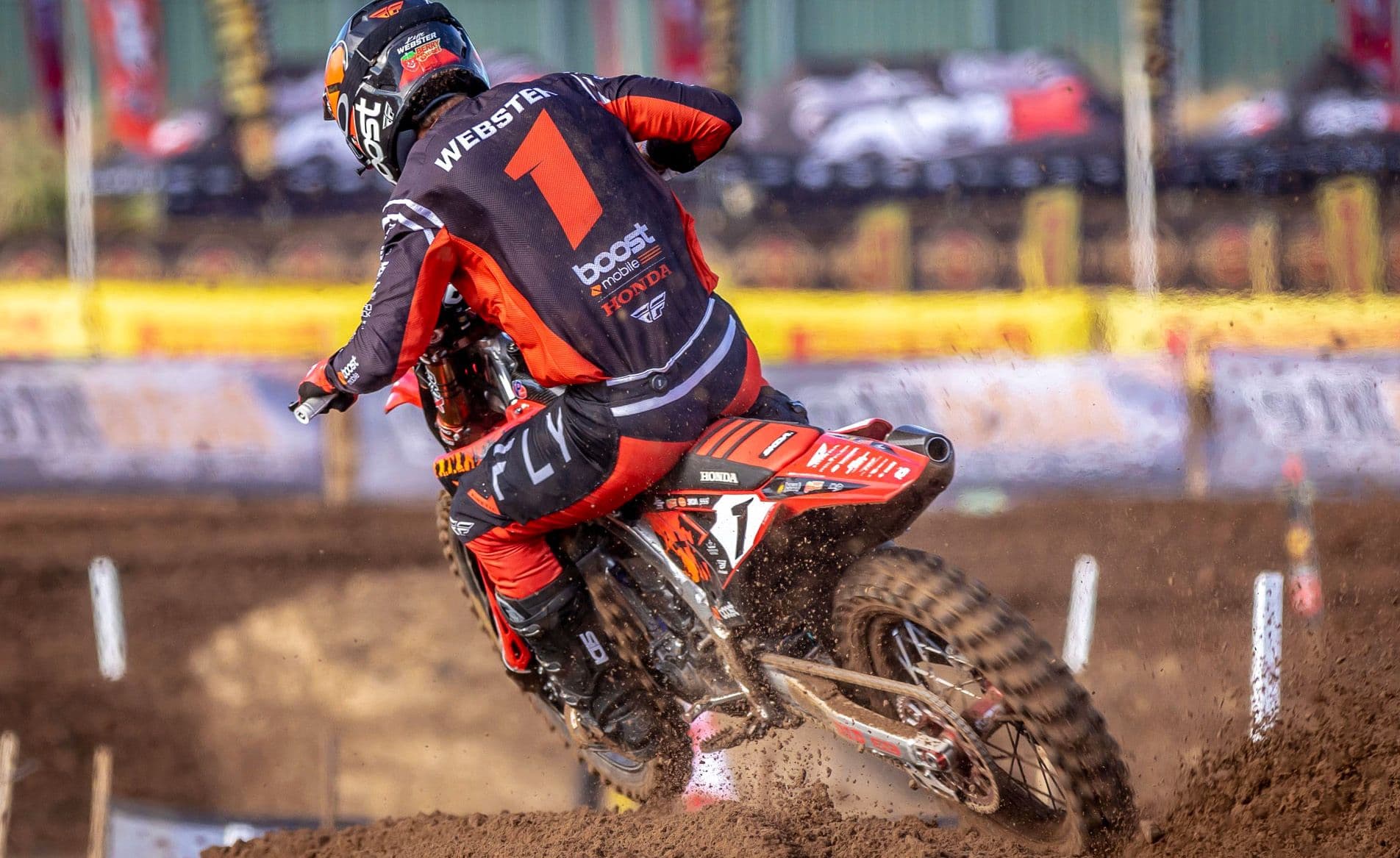 Webster Goes For Title