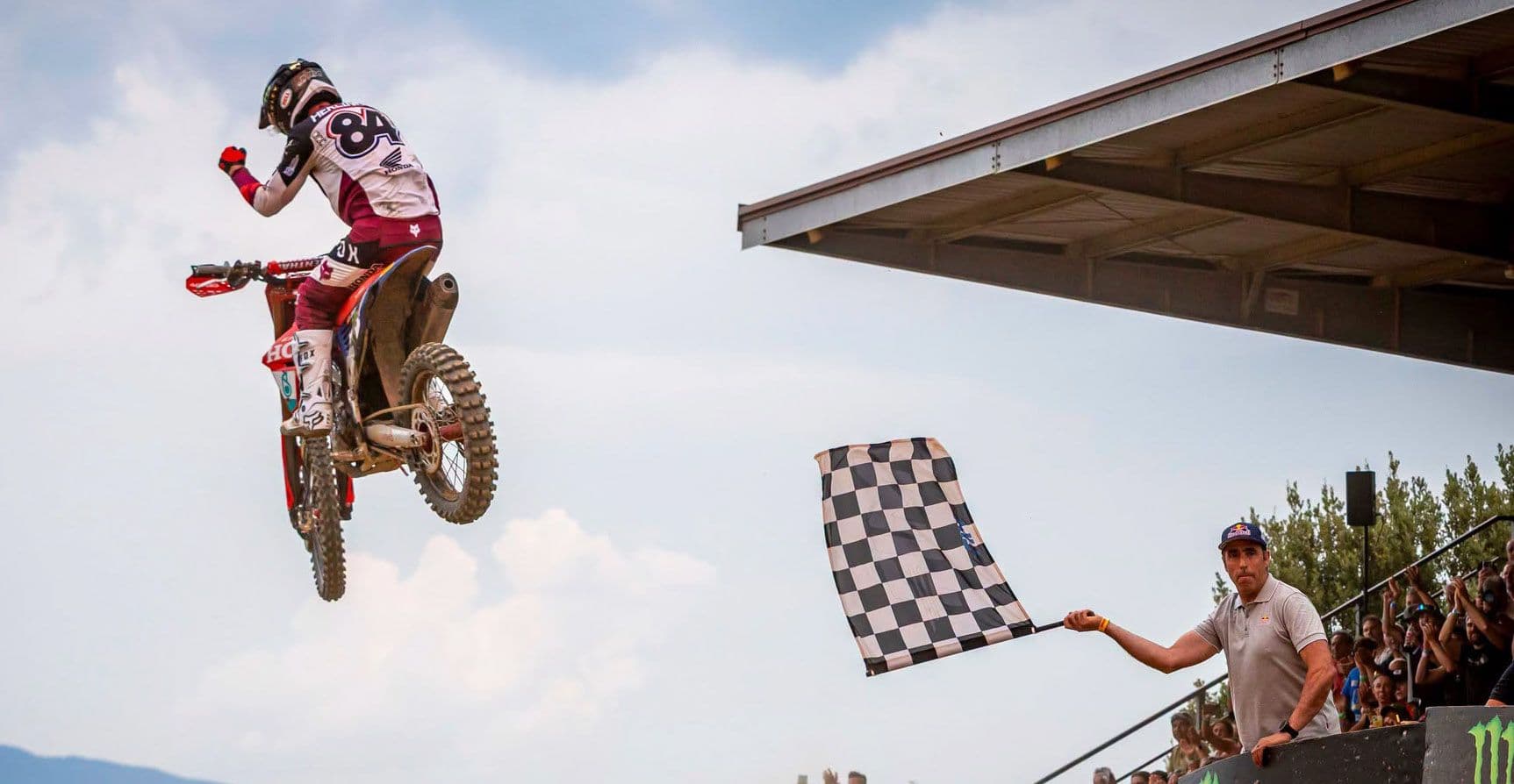 Herlings Wins Tough One