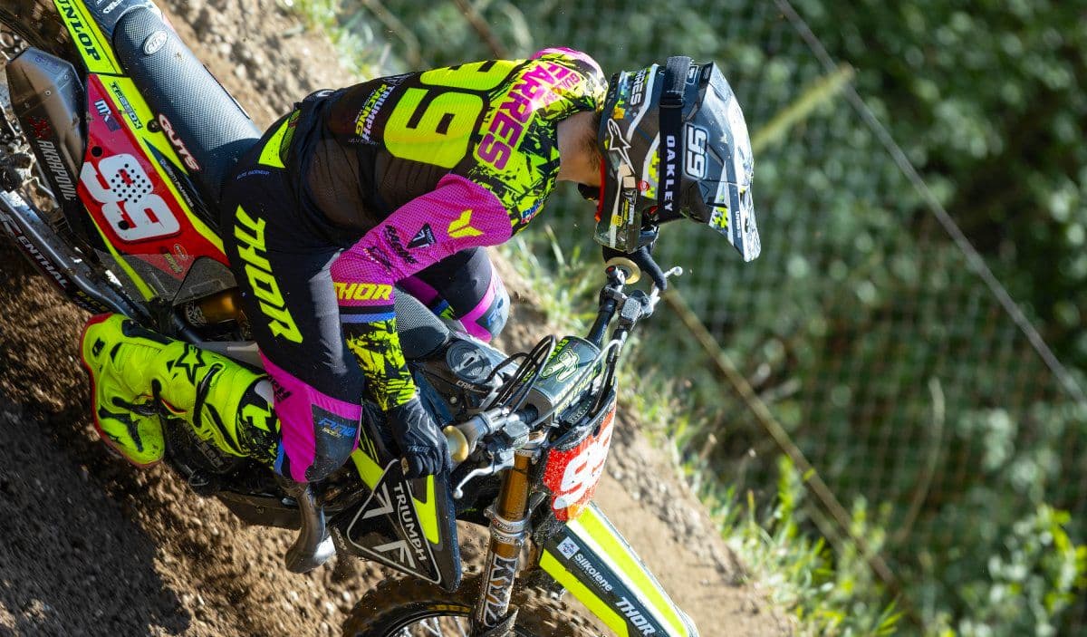 Farres Wins Moto One - Loket
